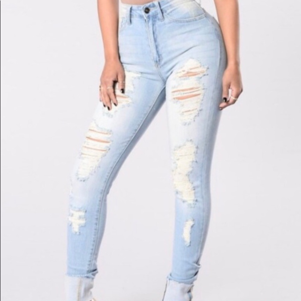 FASHION NOVA Light Blue Distressed Jeans